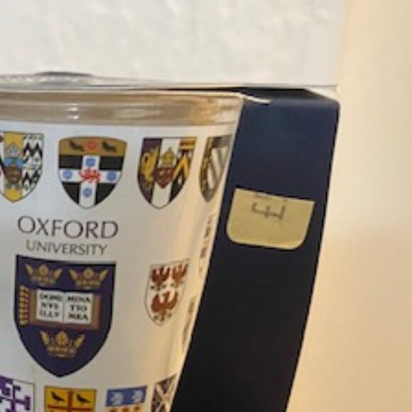 Licensed Official Set of 2 Oxford University Shot Glasses in Gift Box - Picture 5 of 5